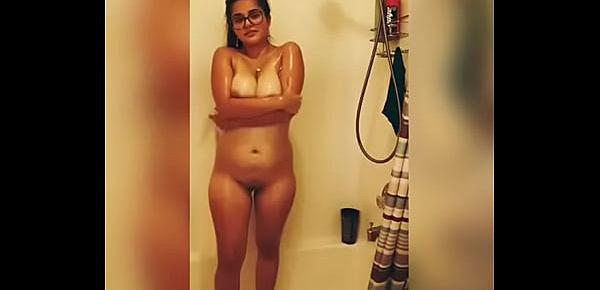  Big tit Latina showers then sucks boyfriends dick - Selena Banks
